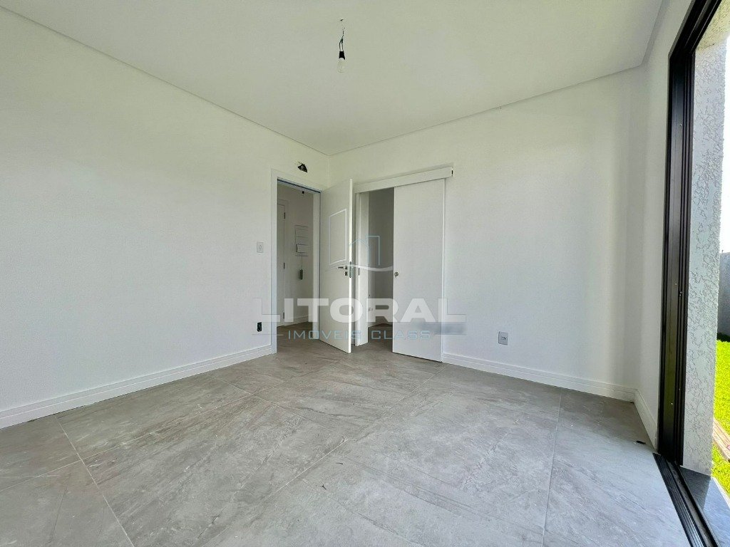 Foto 11 — Casa 3 Dormitório(s) Bairro Santorini