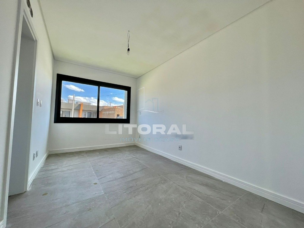 Foto 9 — Casa 3 Dormitório(s) Bairro Santorini