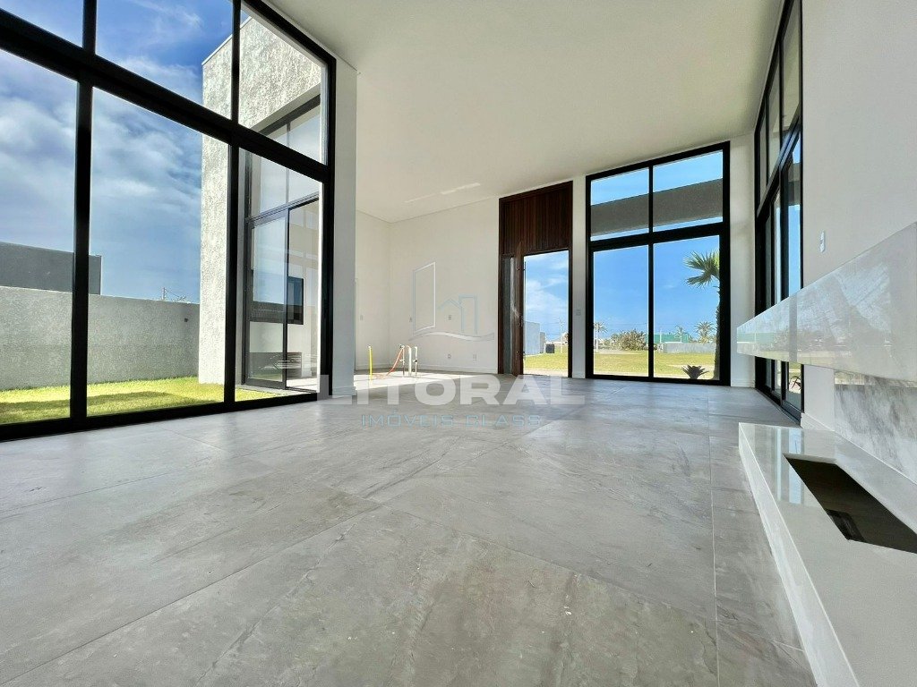 Foto 4 — Casa 3 Dormitório(s) Bairro Santorini