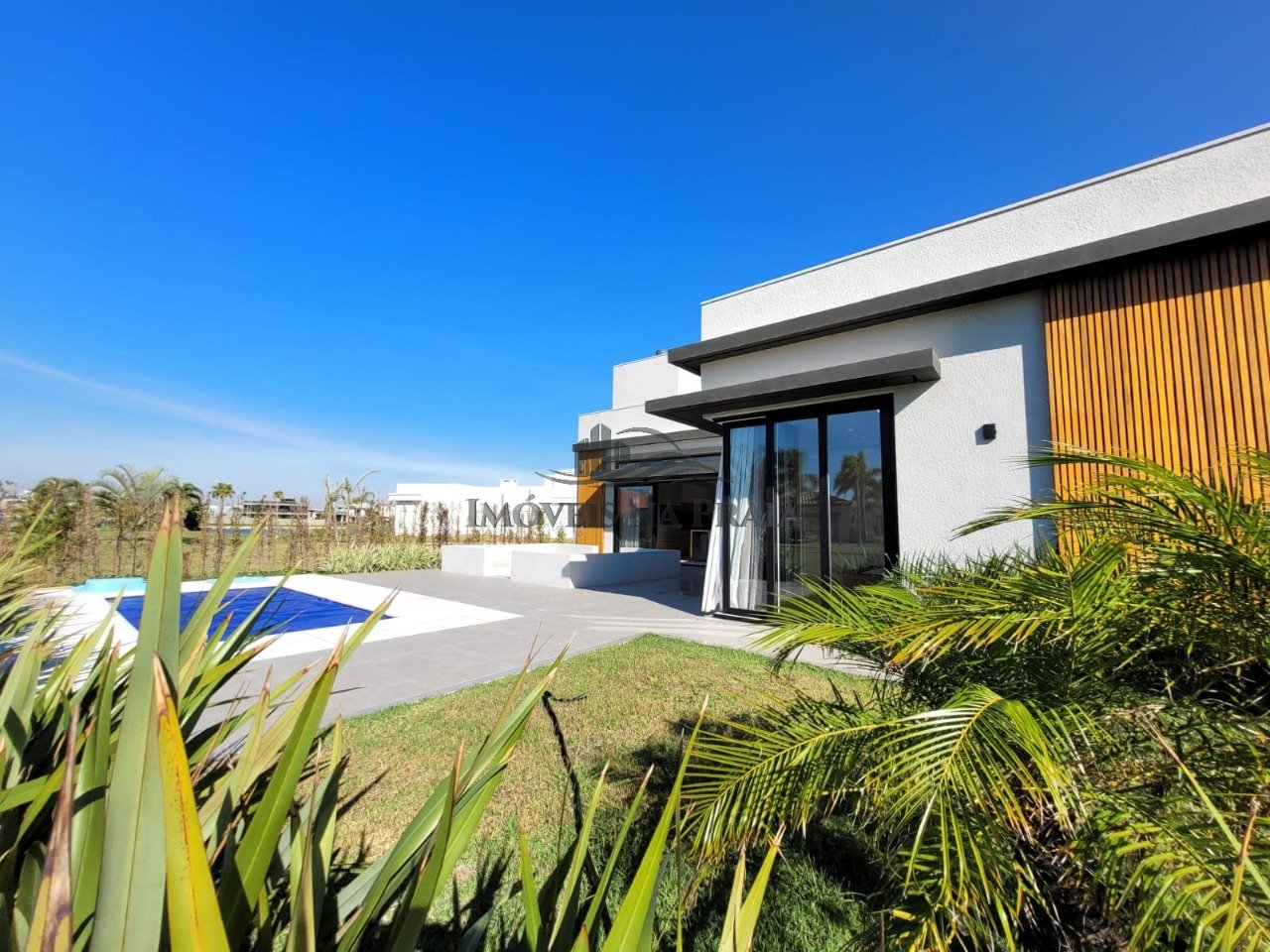 Foto 33 — Casa em Condomínio 4 dormitórios no bairro Riviera Xangri-Lá