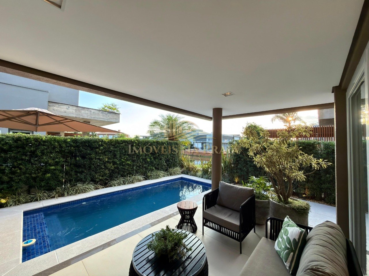 Foto 18 — Casa em Condomínio 4 dormitórios no bairro Malibu Beach Residence