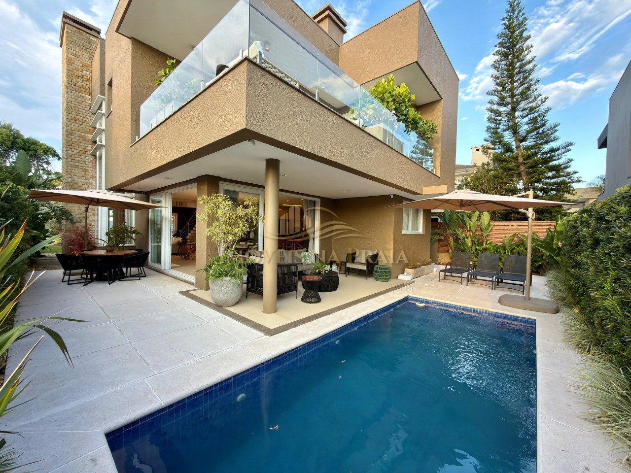 Foto 21 — Casa em Condomínio 4 dormitórios no bairro Malibu Beach Residence