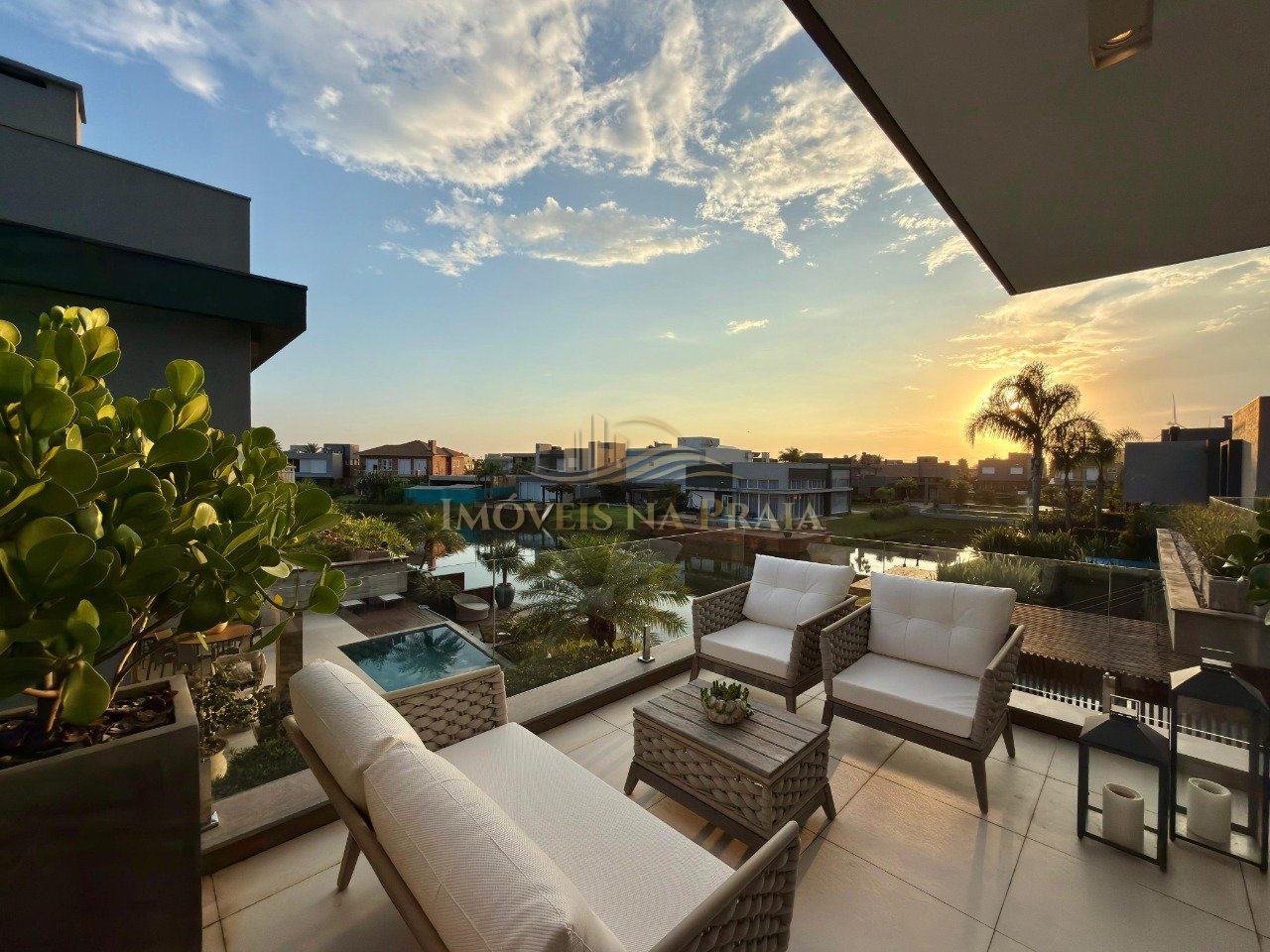 Foto 35 — Casa em Condomínio 4 dormitórios no bairro Malibu Beach Residence