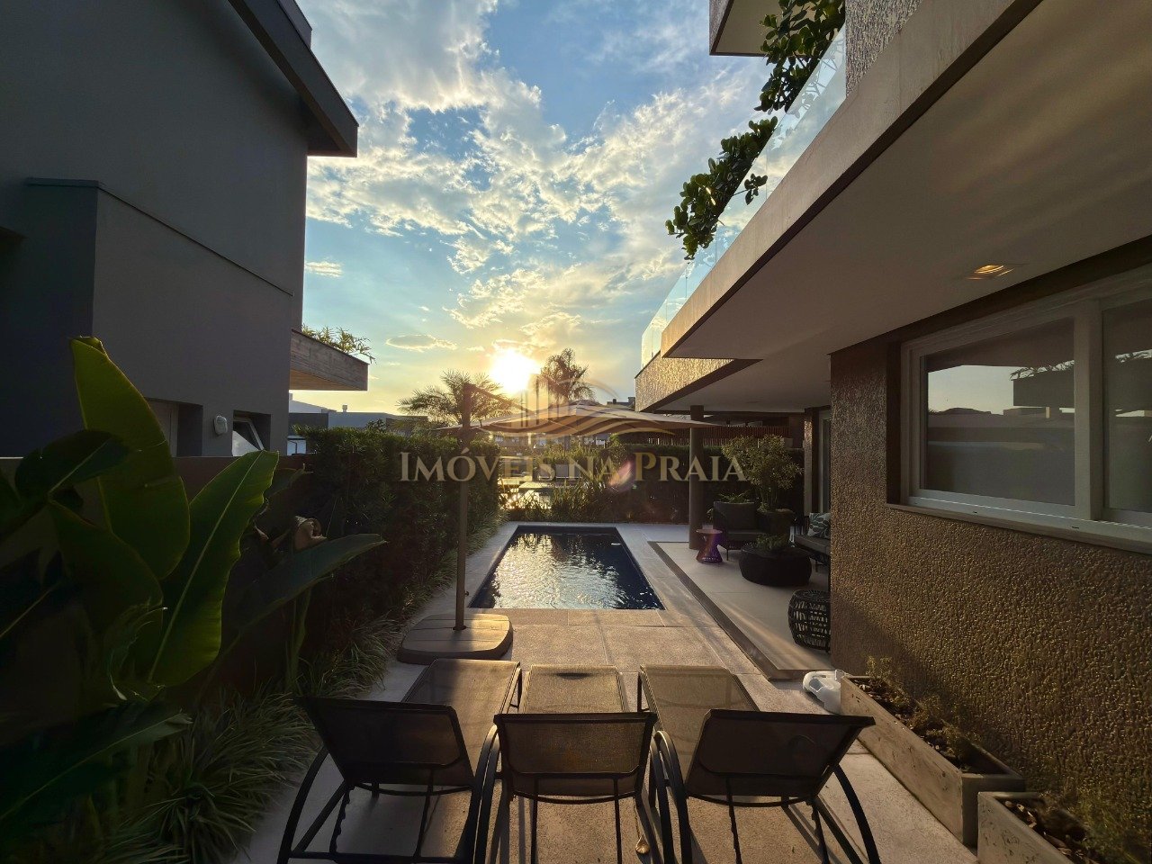 Foto 19 — Casa em Condomínio 4 dormitórios no bairro Malibu Beach Residence