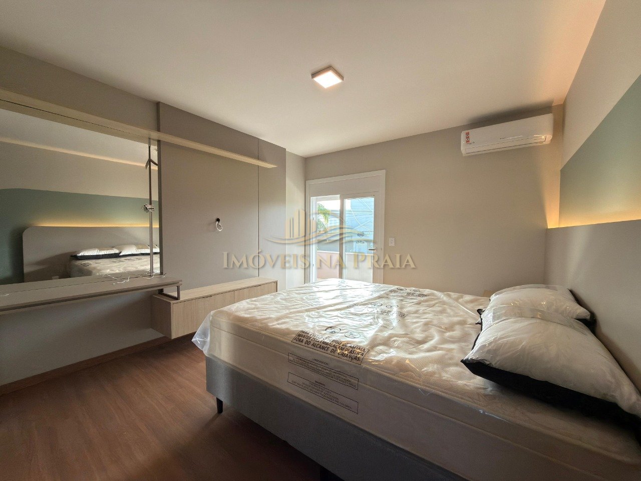 Foto 8 — Casa em Condomínio 4 Dormitório(s) Bairro Atlântid