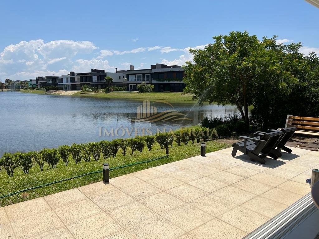 Foto 31 — Casa em Condomínio 6 Dormitório(s) Bairro Celebrat