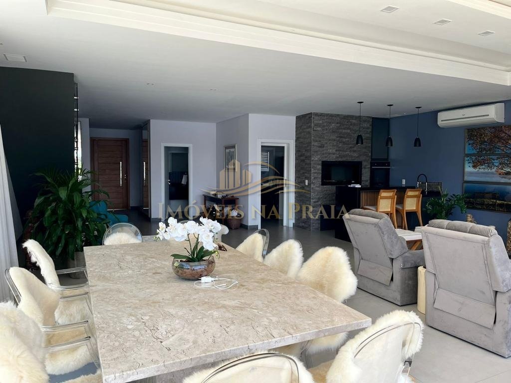 Foto 3 — Casa em Condomínio 6 Dormitório(s) Bairro Celebrat