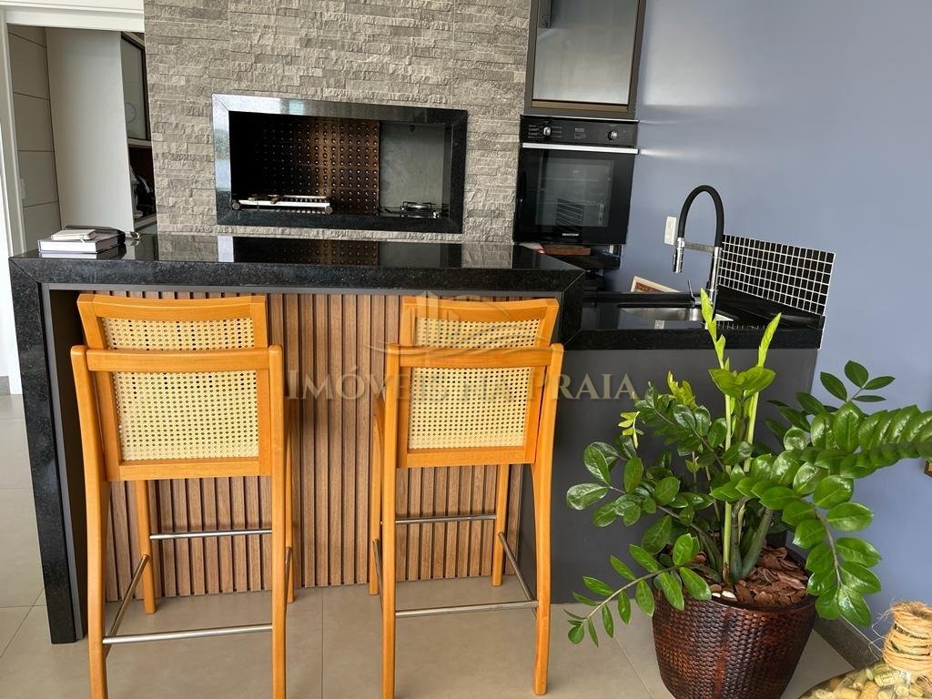 Foto 46 — Casa em Condomínio 6 Dormitório(s) Bairro Celebrat