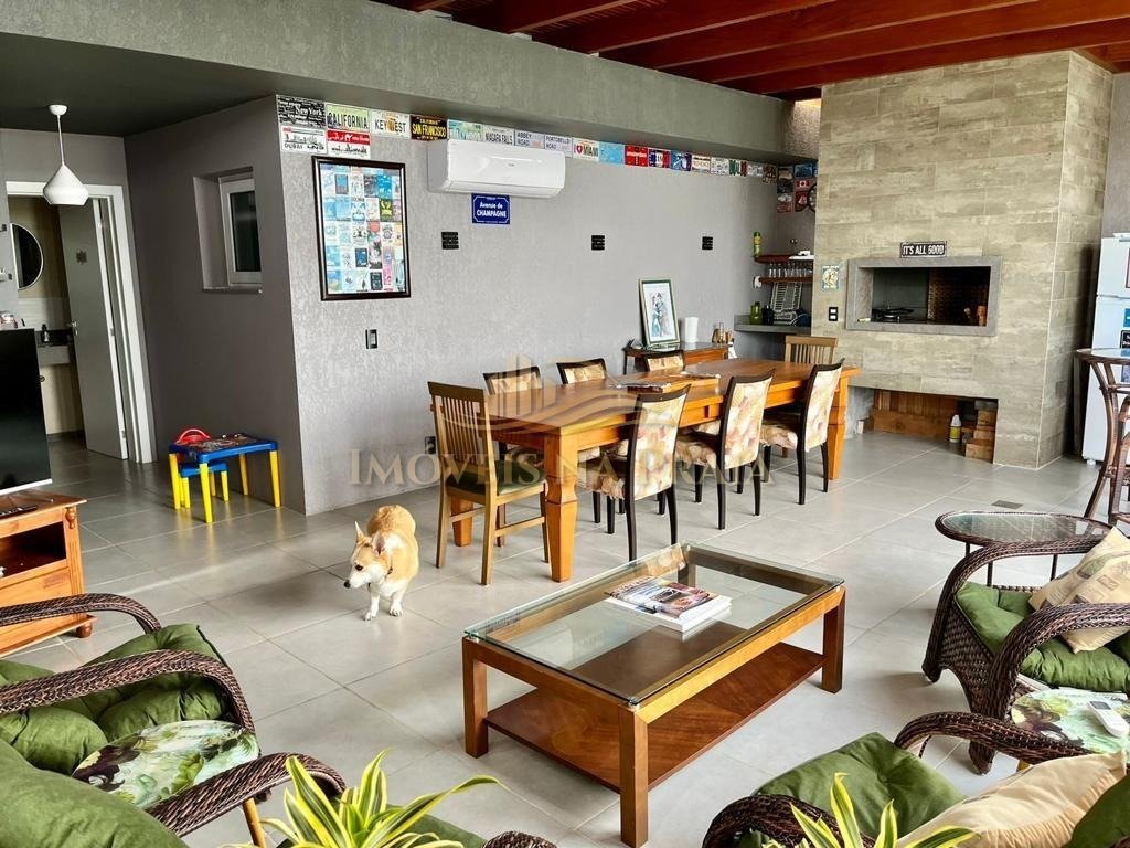 Foto 8 — Casa em Condomínio 6 Dormitório(s) Bairro Celebrat