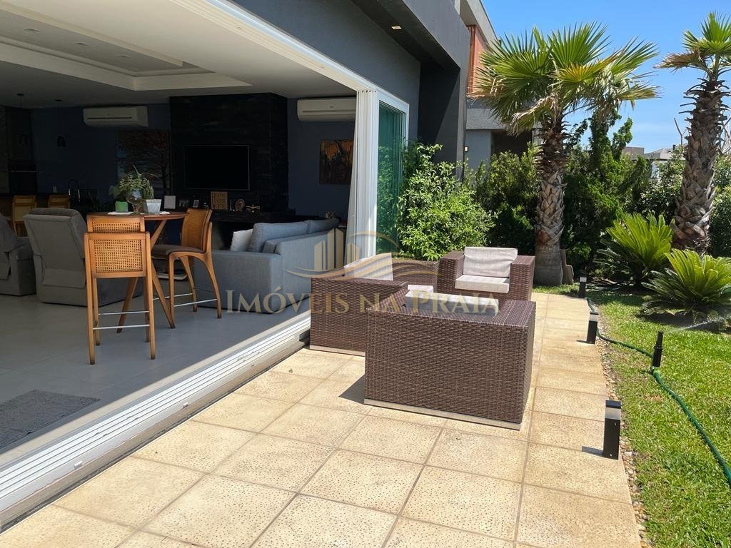 Foto 38 — Casa em Condomínio 6 Dormitório(s) Bairro Celebrat