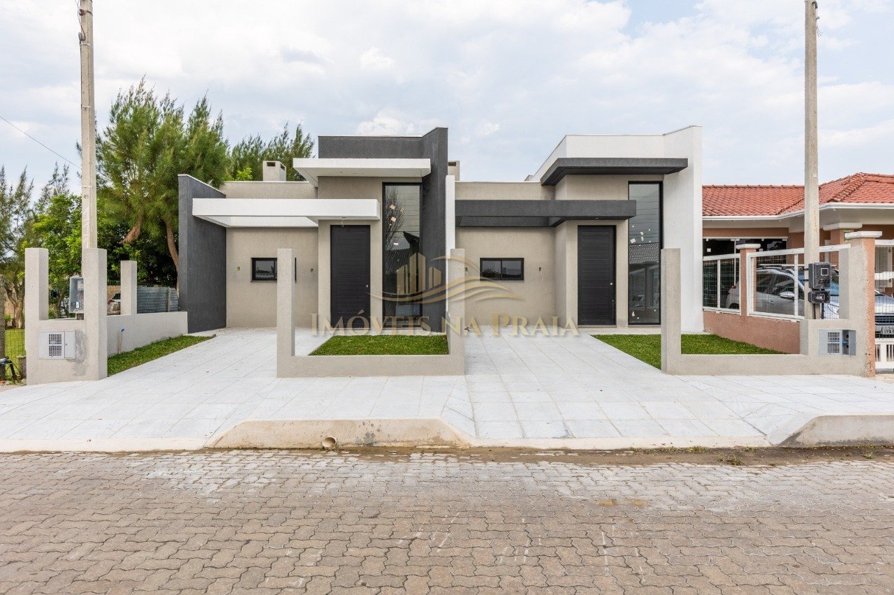 Duplex 3 Dormitório(s) Bairro Rainha do Mar