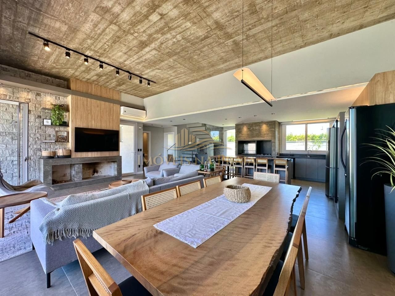 Foto 15 — Casa 4 dormitórios no bairro Remanso