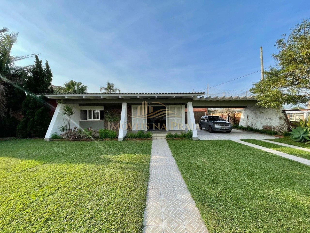 Casa 4 Dormitório(s) Bairro Atlântida