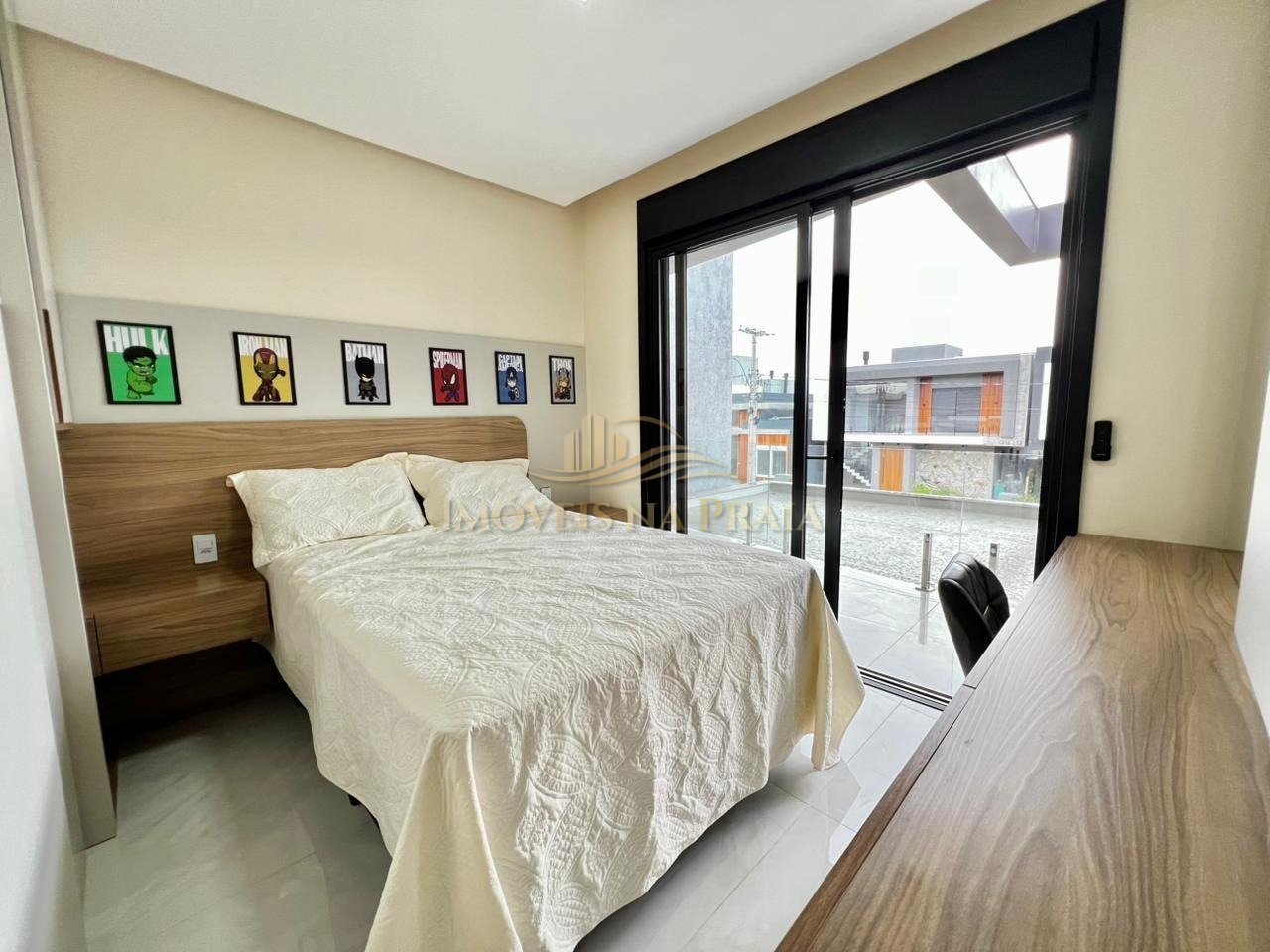 Foto 21 — Casa em Condomínio 4 Dormitório(s) Bairro Sunset