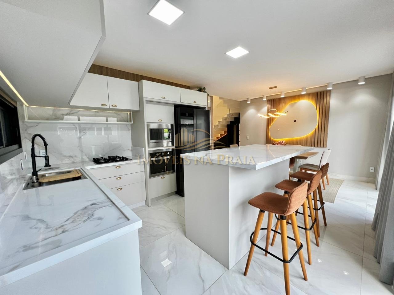 Foto 15 — Casa em Condomínio 4 Dormitório(s) Bairro Sunset