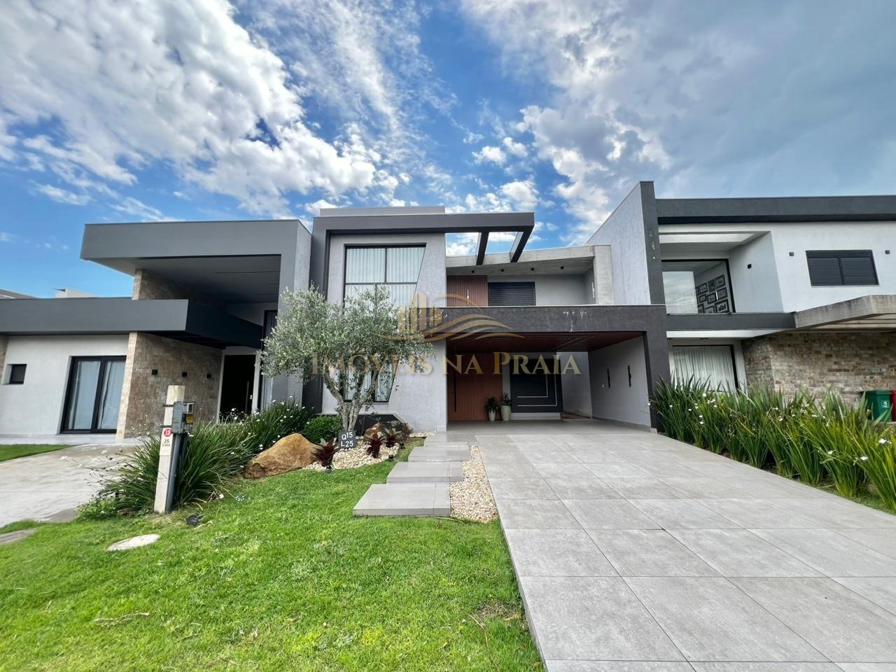 Foto 33 — Casa em Condomínio 4 Dormitório(s) Bairro Sunset