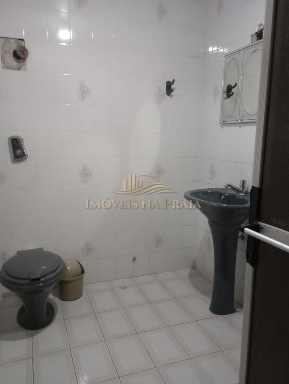 Foto 7 — Casa 4 Dormitório(s) Bairro Rainha do Mar