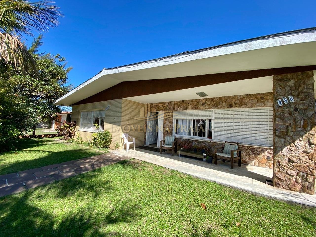 Foto 2 — Casa 3 dormitórios no bairro Atlântida