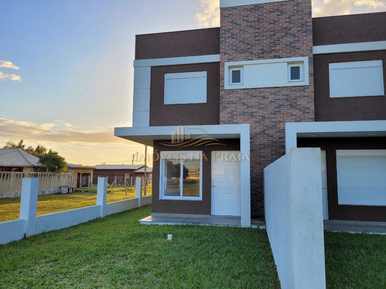 Foto 2 — Duplex 3 Dormitório(s) Bairro