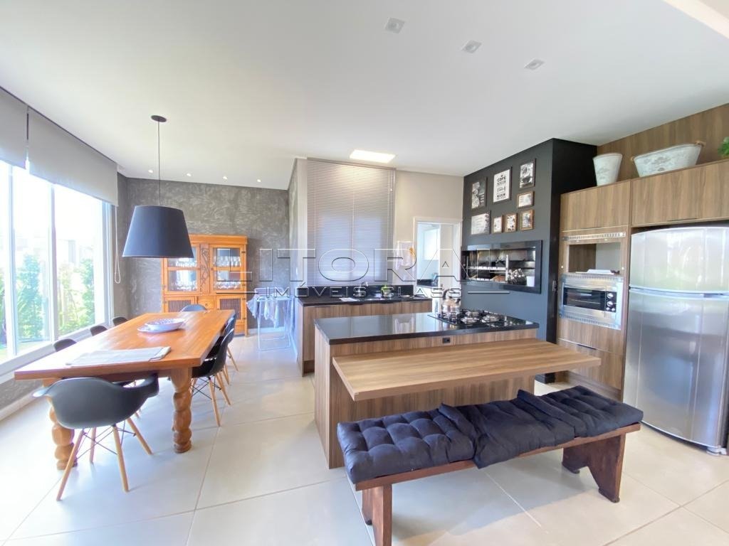 Foto 2 — Casa em Condomínio 3 Dormitório(s) Bairro Dubai Re