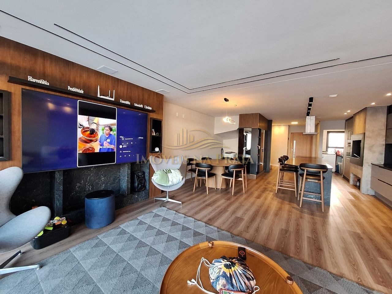 Duplex 3 dormitórios no bairro Centro