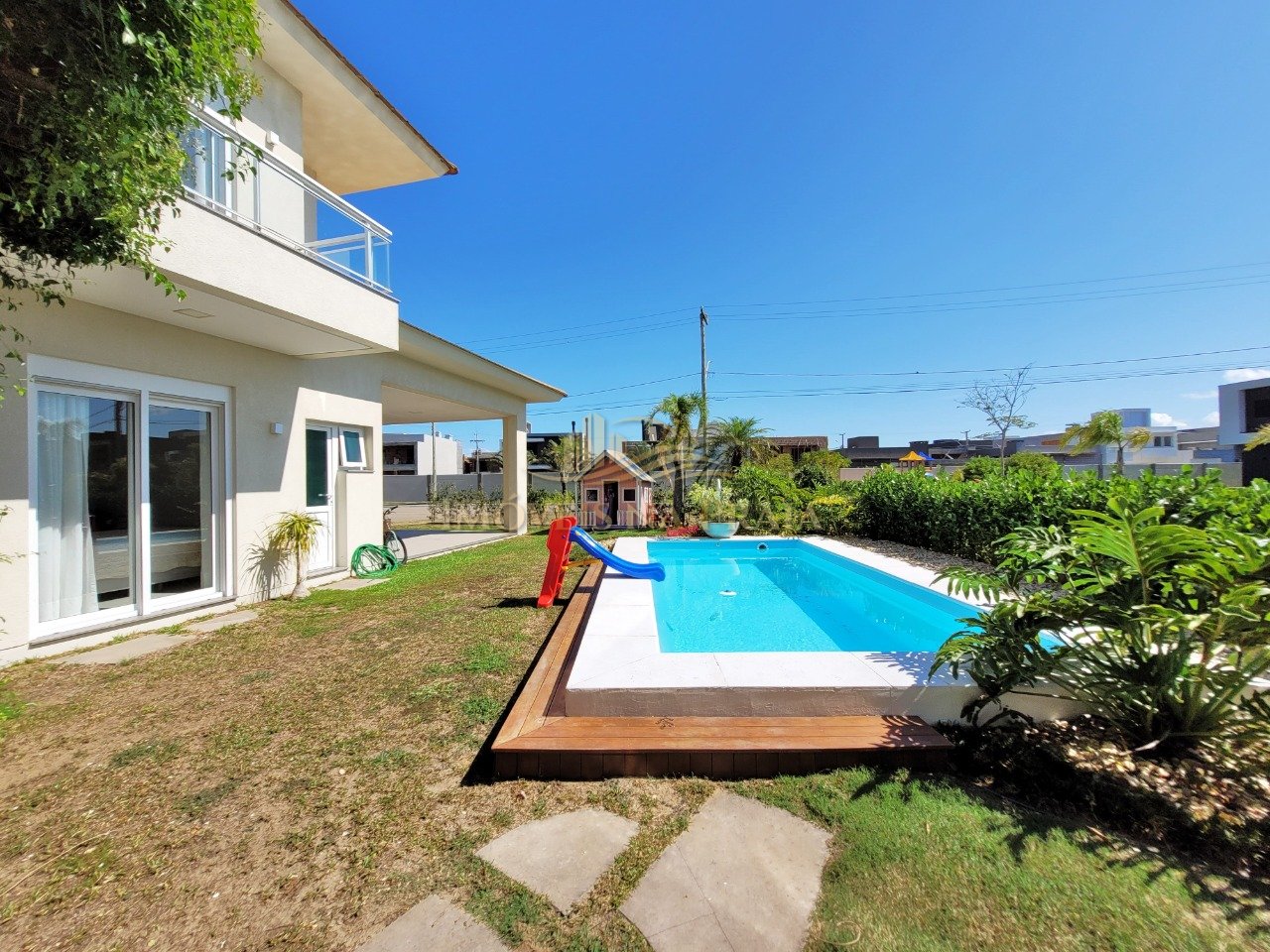 Casa em Condomínio 4 dormitórios no bairro Sea Coast