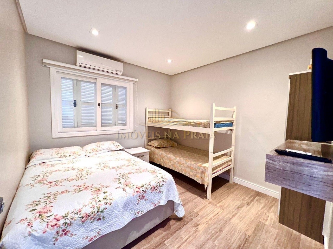 Foto 8 — Casa 4 dormitórios no bairro Remanso