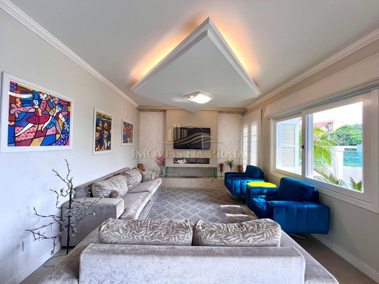 Foto 2 — Casa 4 dormitórios no bairro Remanso