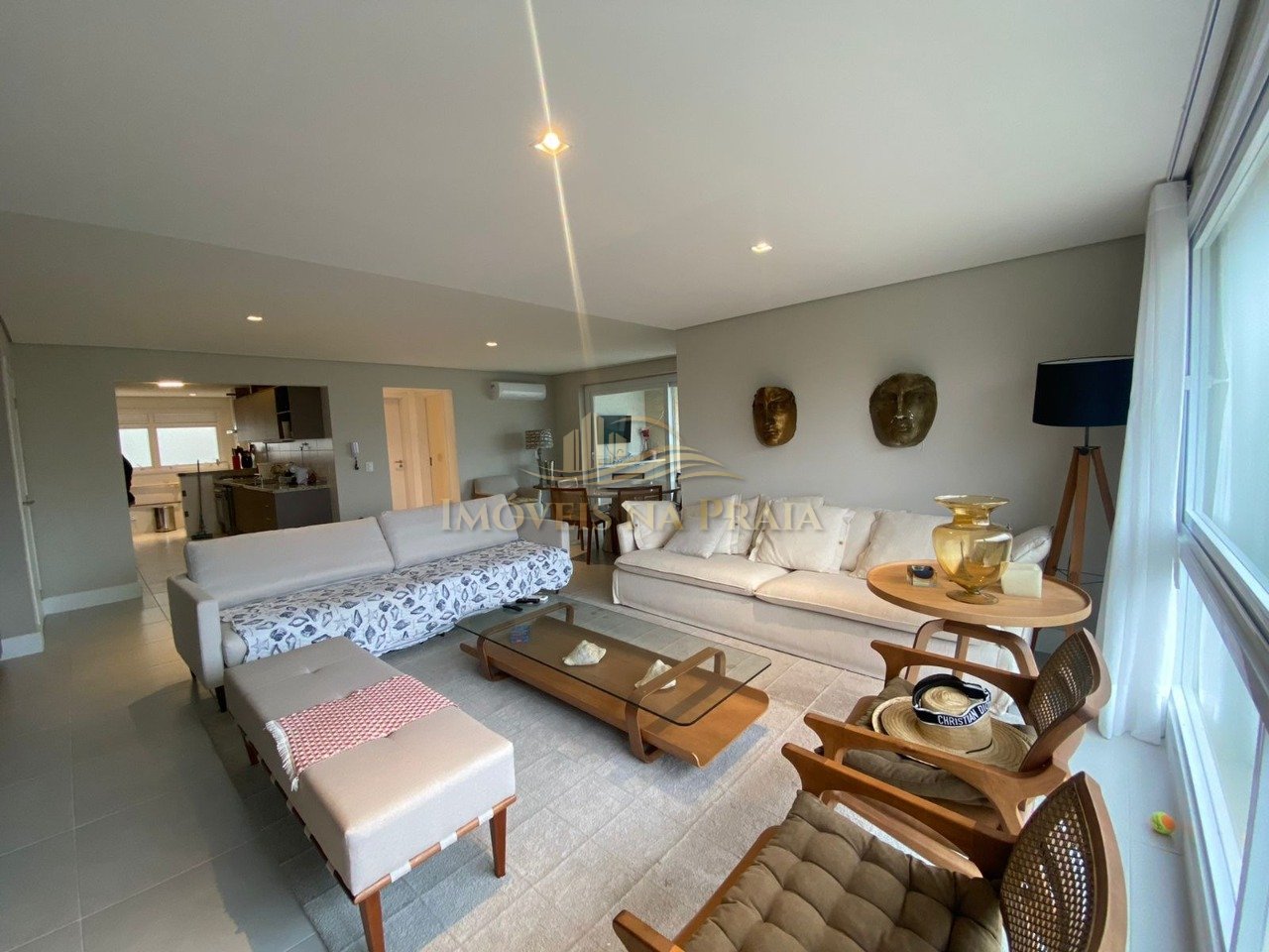 Apartamento 3 dormitórios no bairro Atlântida