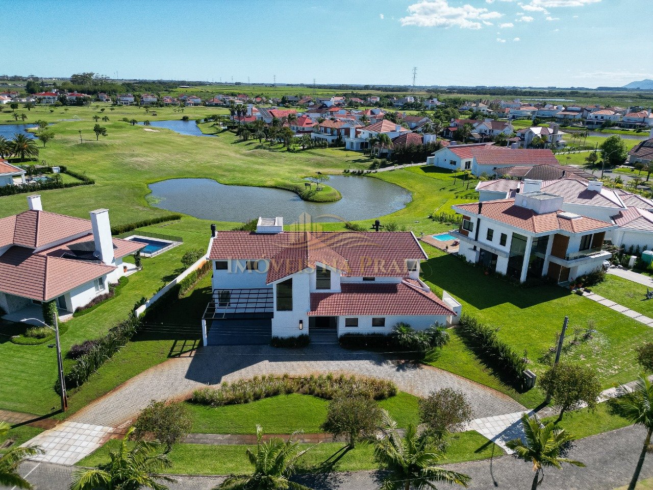 Foto 2 — Casa em Condomínio 4 Dormitório(s) Bairro Green Vi