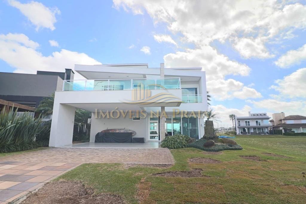 Casa em Condomínio 5 dormitórios no bairro Enseada Lagos de Xangri-lá