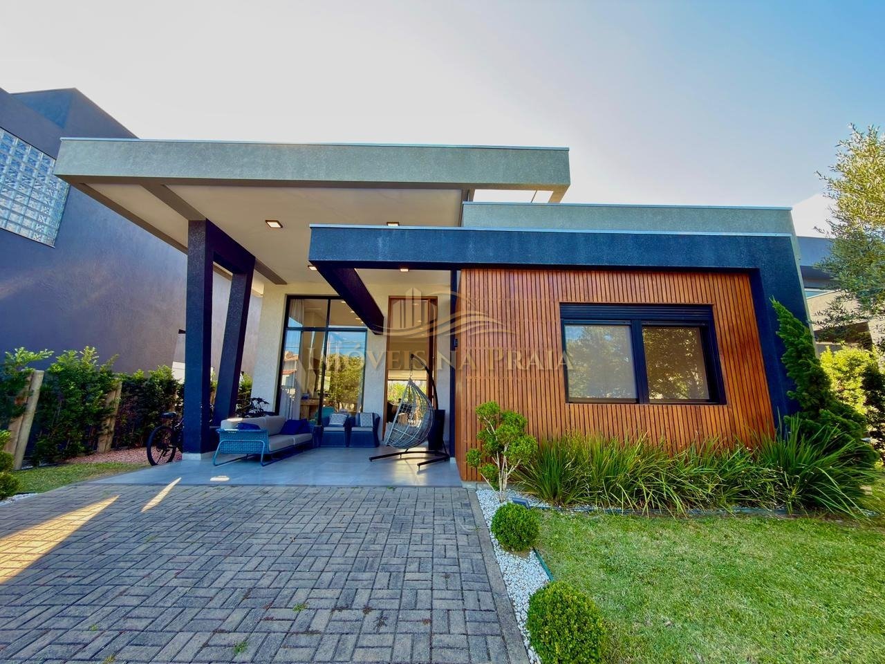 Casa em Condomínio 4 dormitórios no bairro Sea Coast