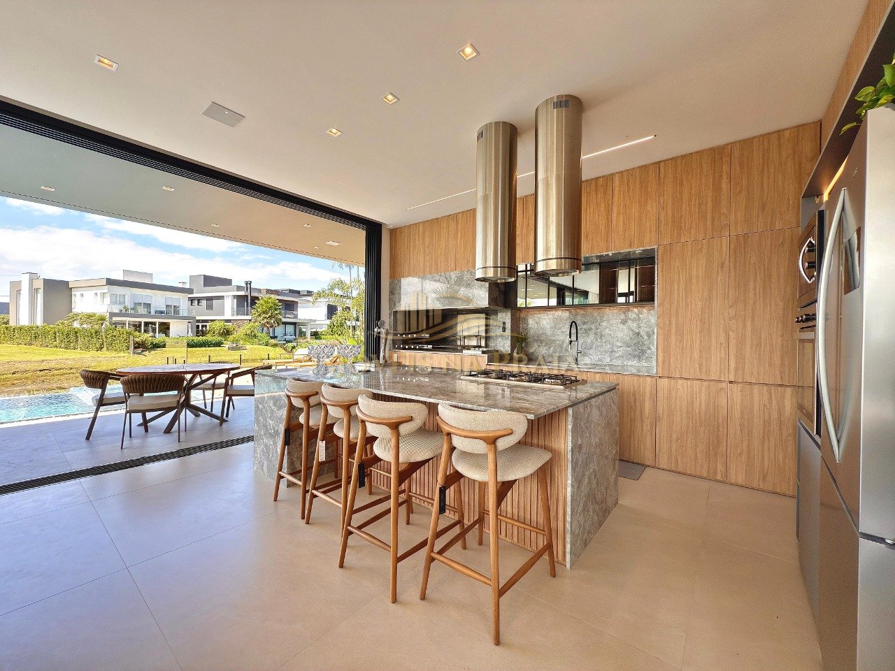 Foto 11 — Casa em Condomínio 5 Dormitório(s) Bairro Sense Xa