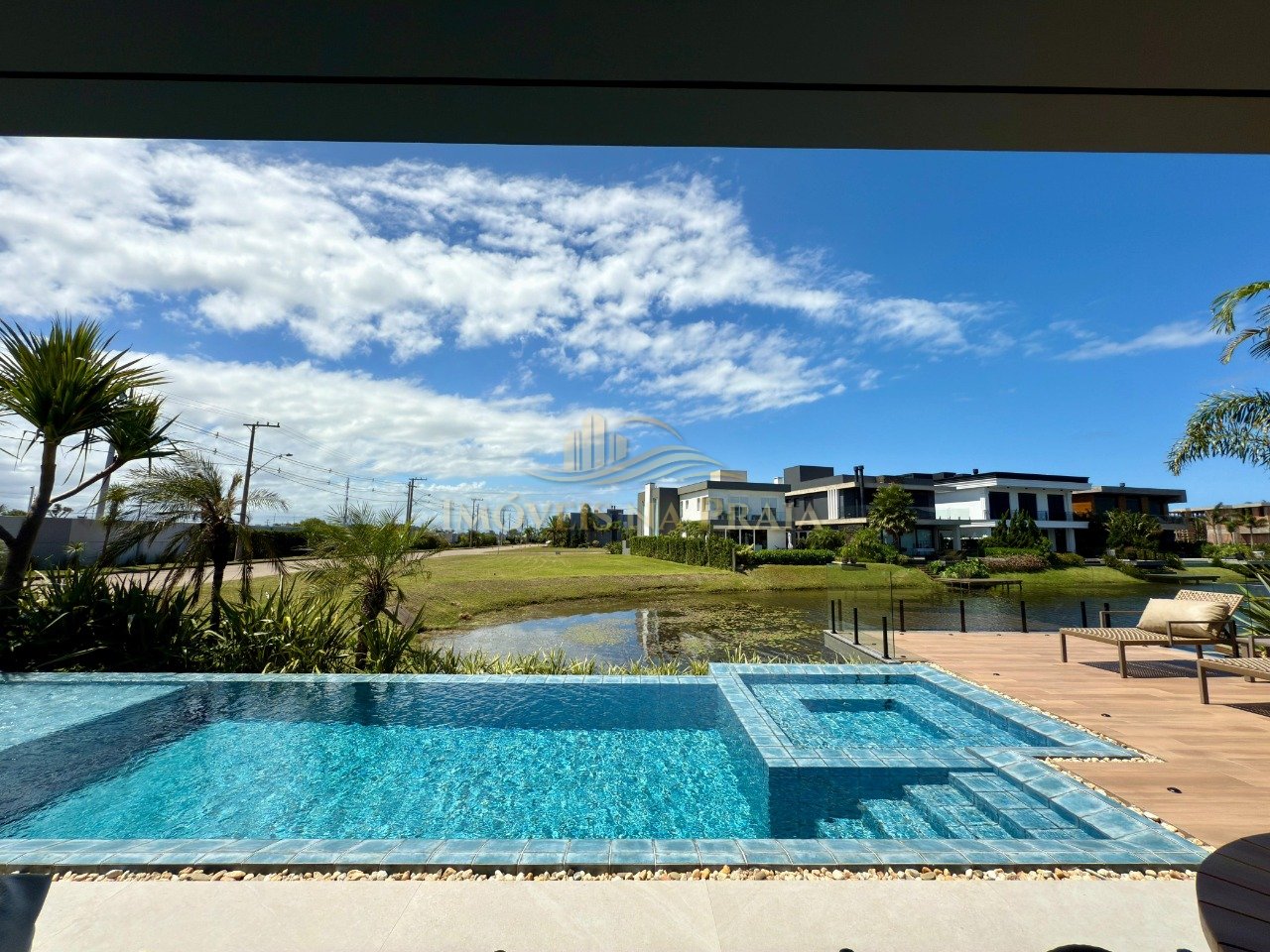 Foto 14 — Casa em Condomínio 5 Dormitório(s) Bairro Sense Xa