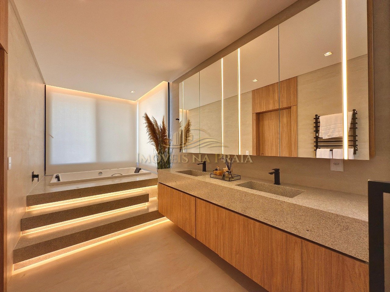 Foto 38 — Casa em Condomínio 5 Dormitório(s) Bairro Sense Xa