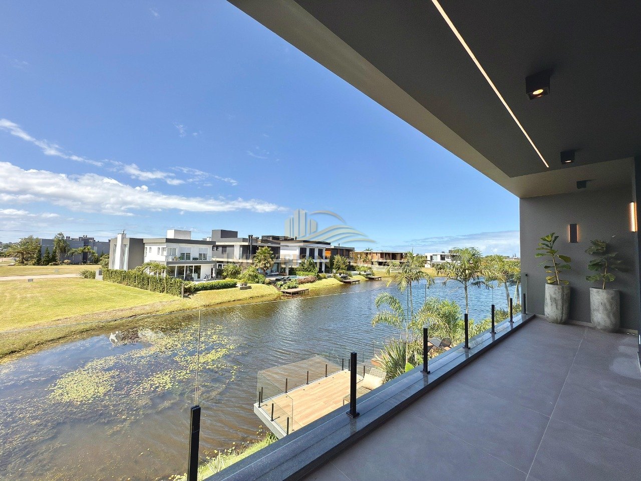 Foto 42 — Casa em Condomínio 5 Dormitório(s) Bairro Sense Xa