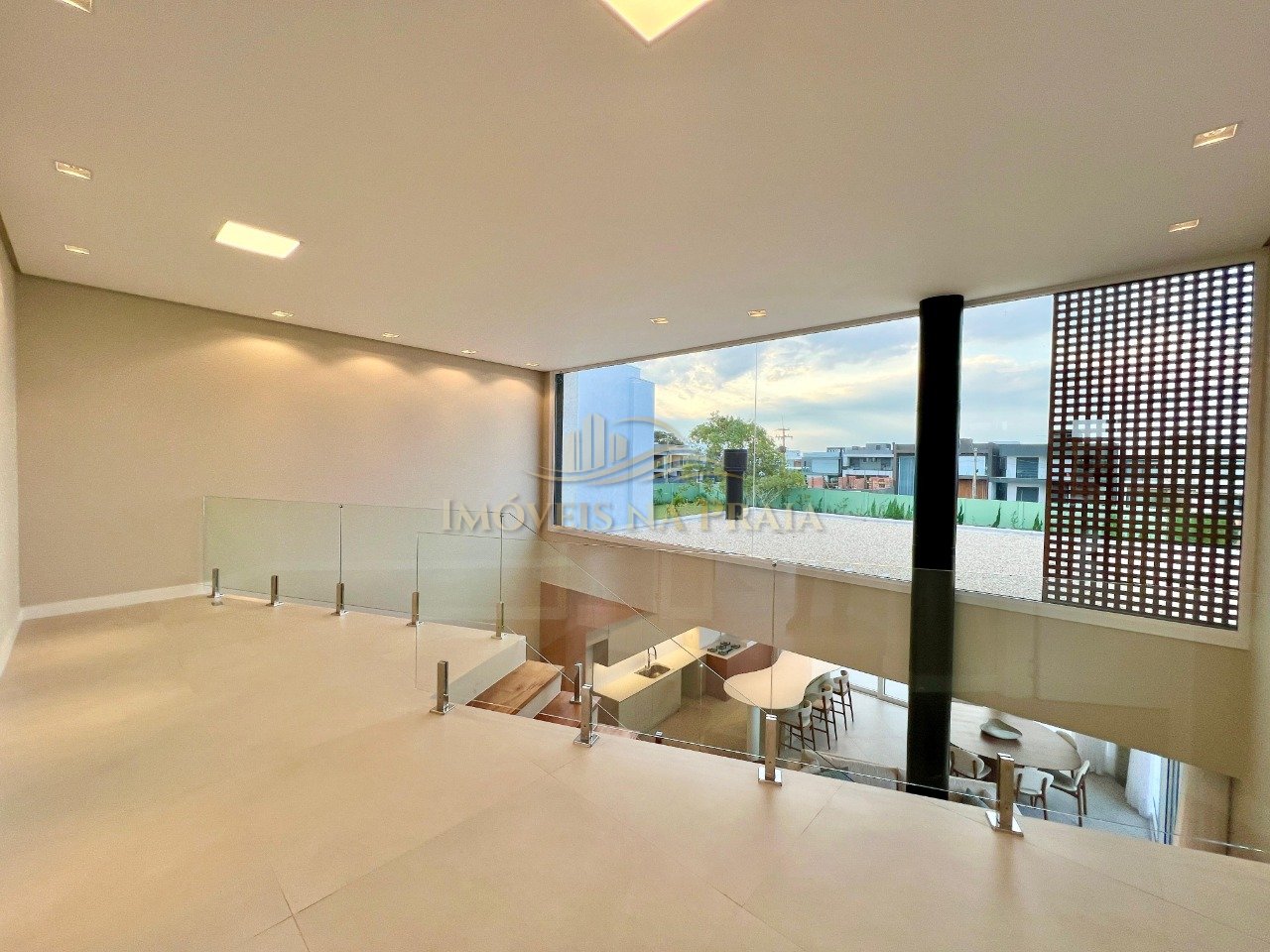 Foto 21 — Casa em Condomínio 4 Dormitório(s) Bairro Sunset