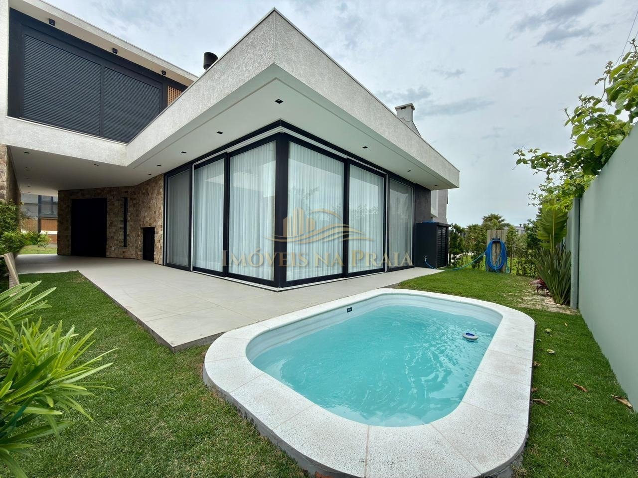 Foto 29 — Casa em Condomínio 4 Dormitório(s) Bairro Sunset