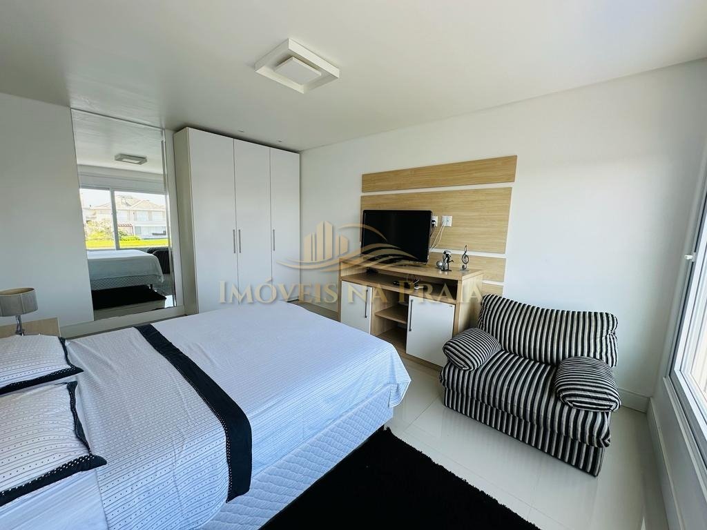 Foto 4 — Casa em Condomínio 4 Dormitório(s) Bairro Enseada