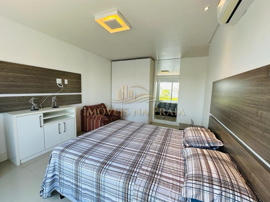 Foto 8 — Casa em Condomínio 4 Dormitório(s) Bairro Enseada