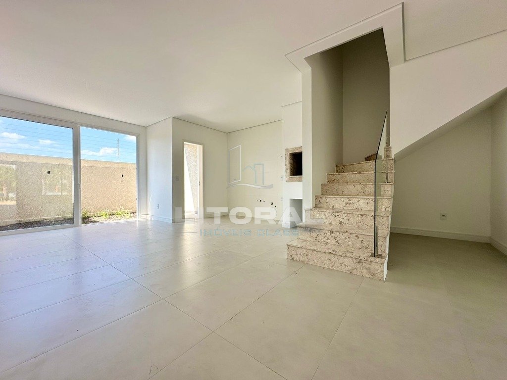 Foto 8 — Casa em Condomínio 4 Dormitório(s) Bairro Murano