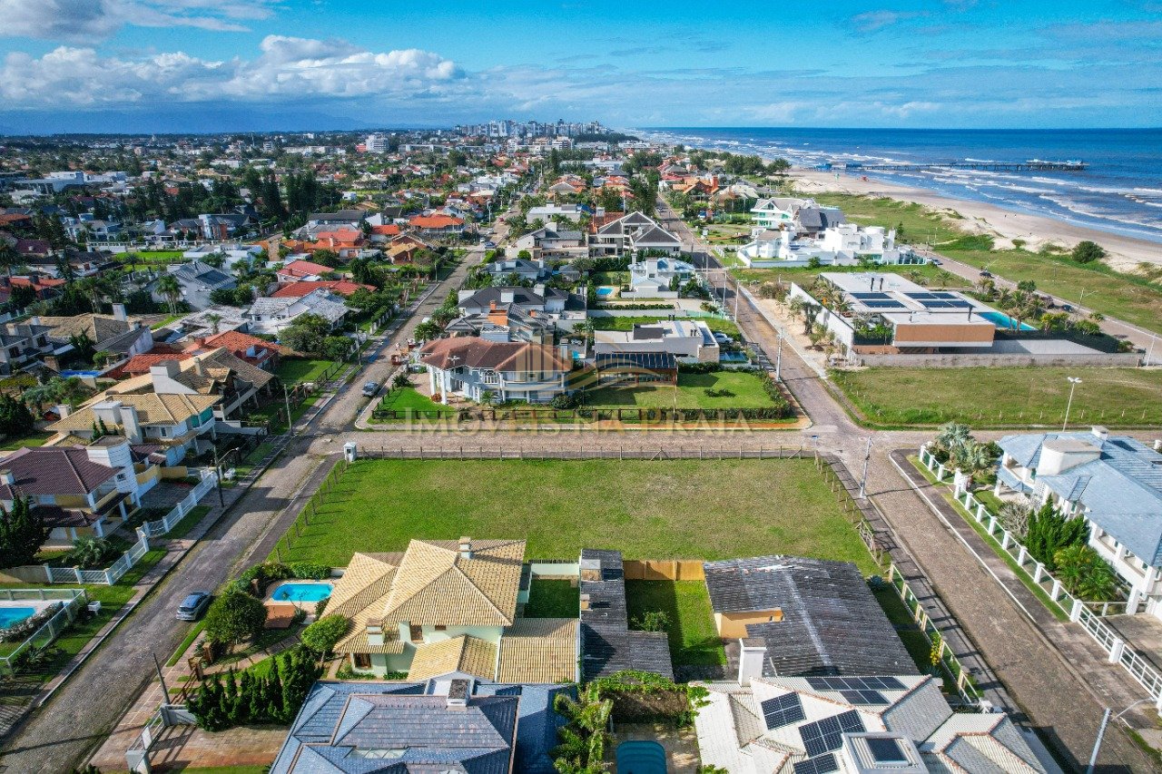 Foto 3 — Casa 4 Dormitório(s) Bairro Atlântida