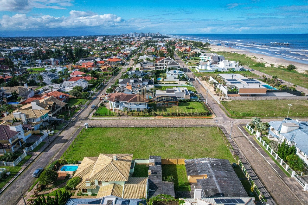 Foto 4 — Casa 4 Dormitório(s) Bairro Atlântida