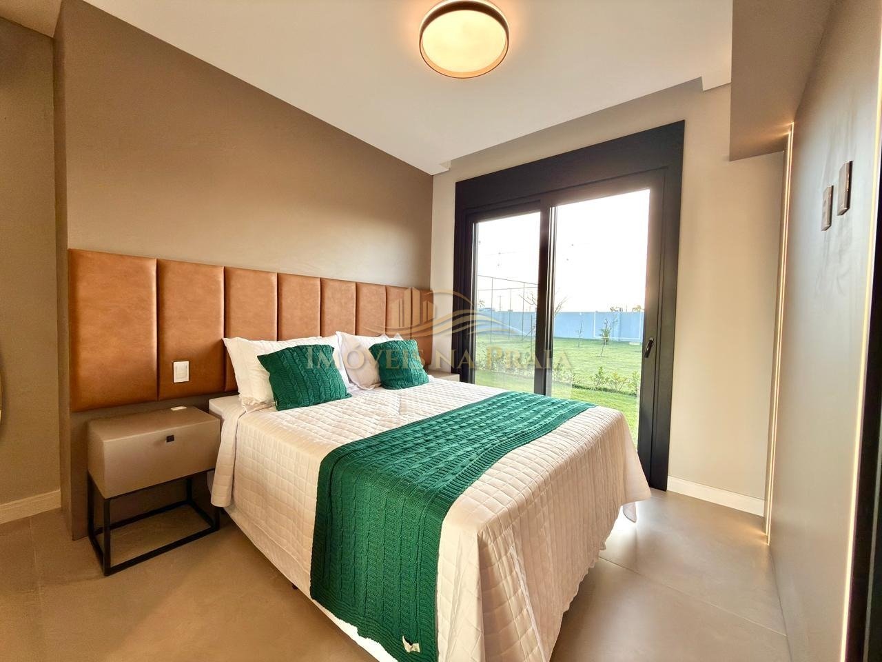 Foto 13 — Casa em Condomínio 4 Dormitório(s) Bairro Amare