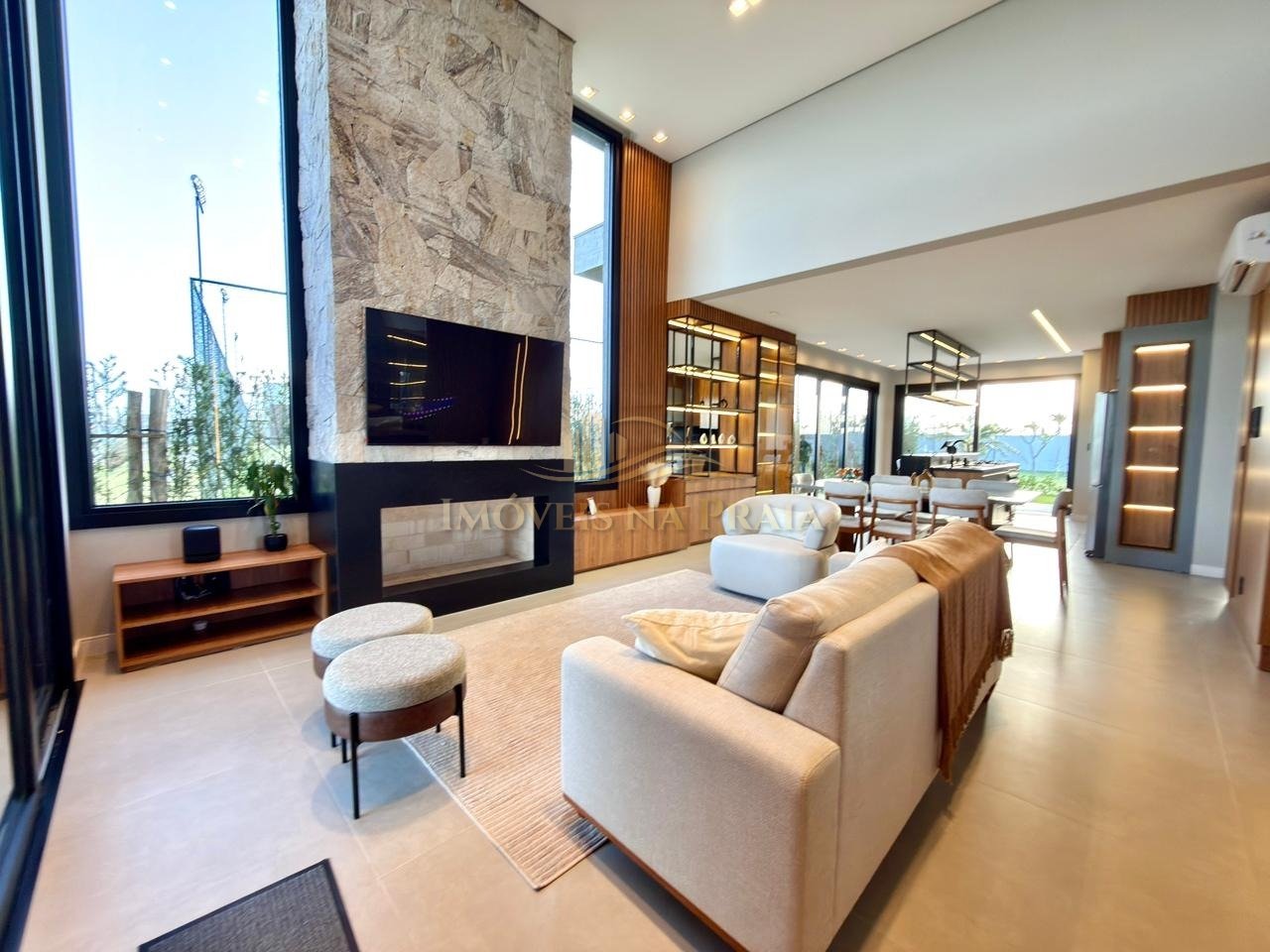 Foto 4 — Casa em Condomínio 4 Dormitório(s) Bairro Amare