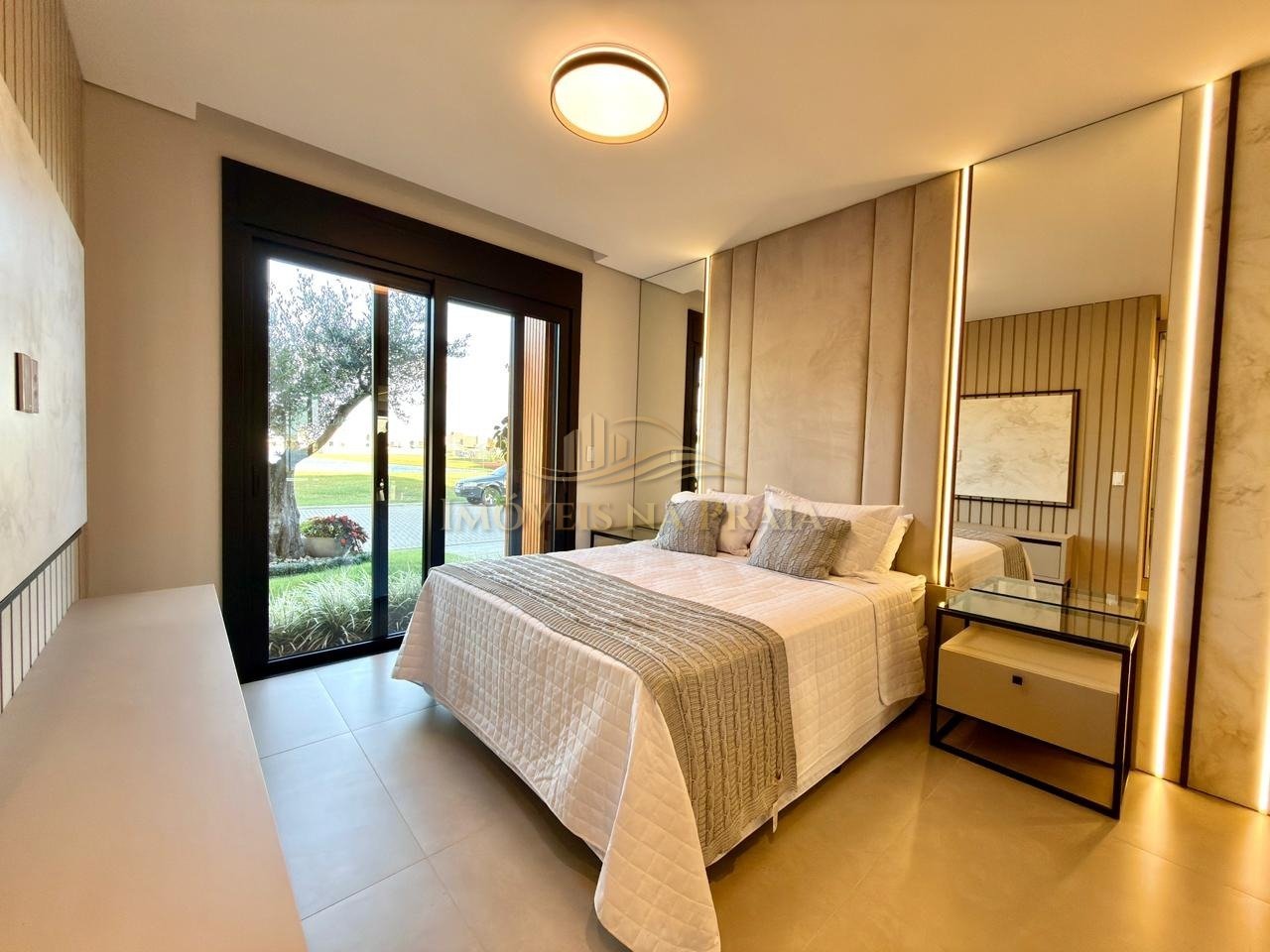 Foto 23 — Casa em Condomínio 4 Dormitório(s) Bairro Amare