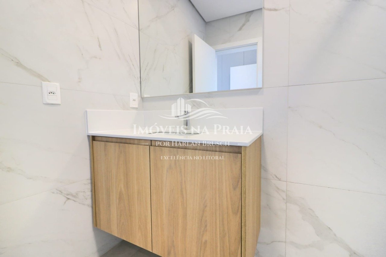 Foto 30 — Casa em Condomínio 6 Dormitório(s) Bairro Celebrat