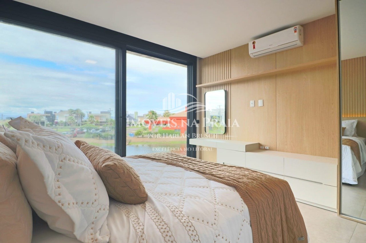 Foto 33 — Casa em Condomínio 6 Dormitório(s) Bairro Celebrat