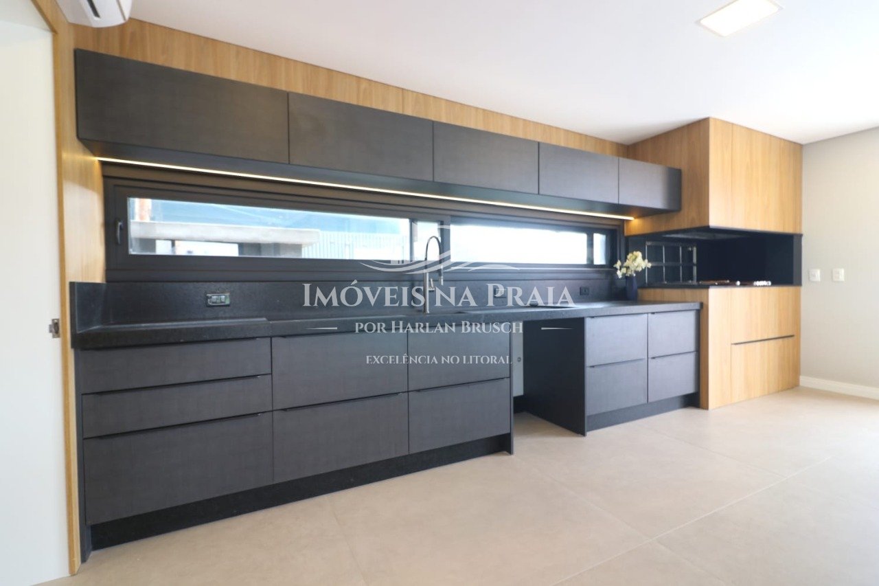 Foto 26 — Casa em Condomínio 6 Dormitório(s) Bairro Celebrat