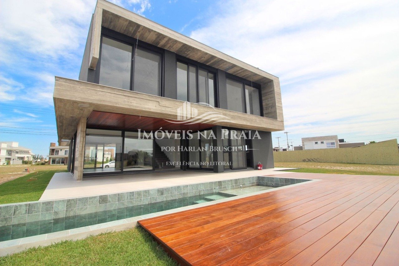 Foto 2 — Casa em Condomínio 6 Dormitório(s) Bairro Celebrat